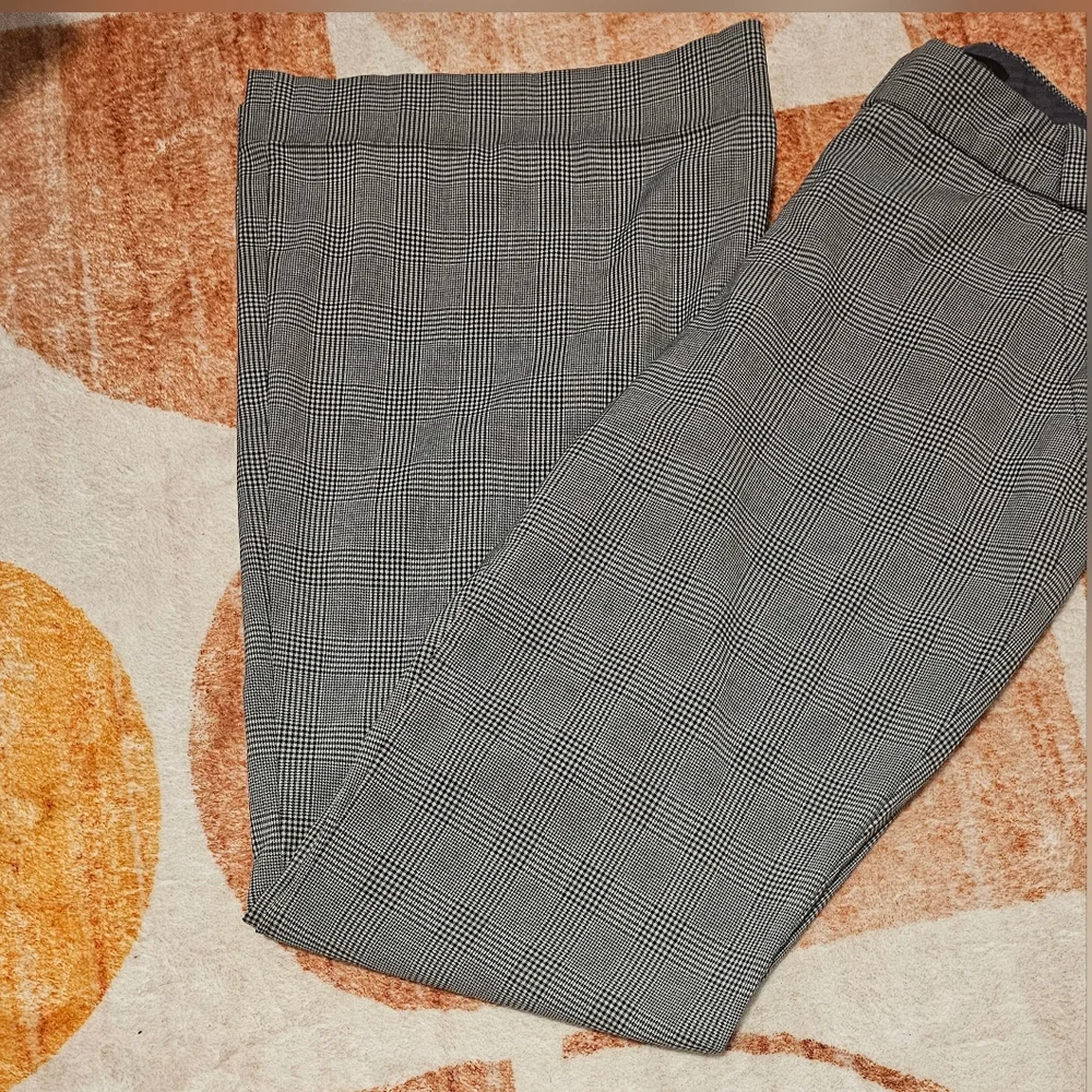 The Limited Cassidy Fit Women's Gray & Black Plaid Wide Leg Trousers Sz 2 - Picture 7 of 13